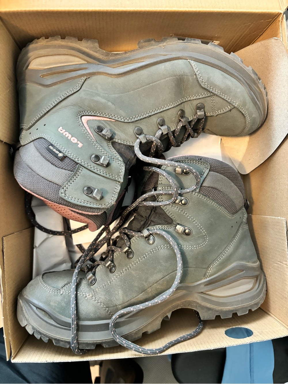 Lowa Women's Renegade